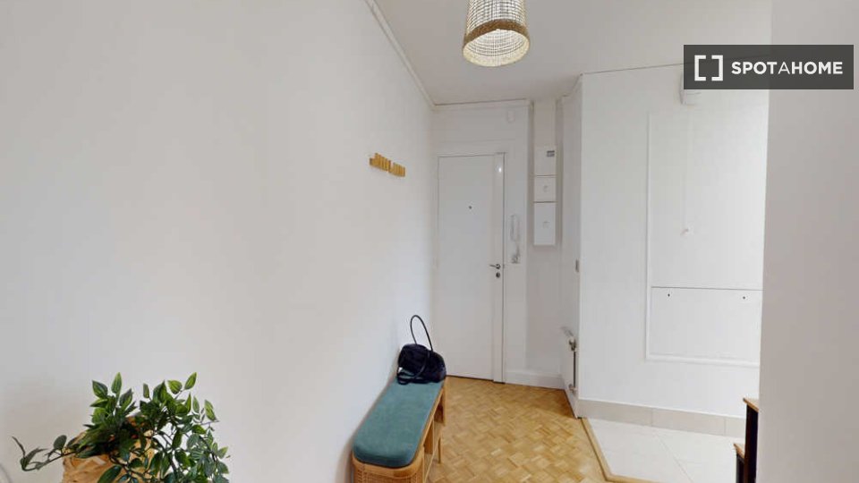 Double room Paris, 4 beds, 100m² — photo 4