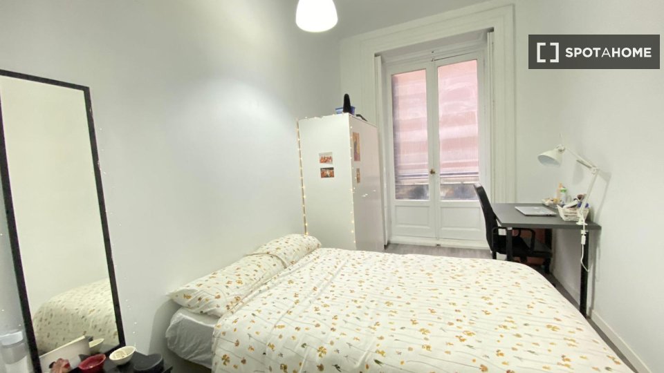 Double room Madrid, 10 beds — photo 15