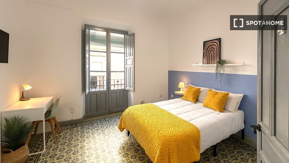 Double room Granada, 6 beds, 160m² — photo 26