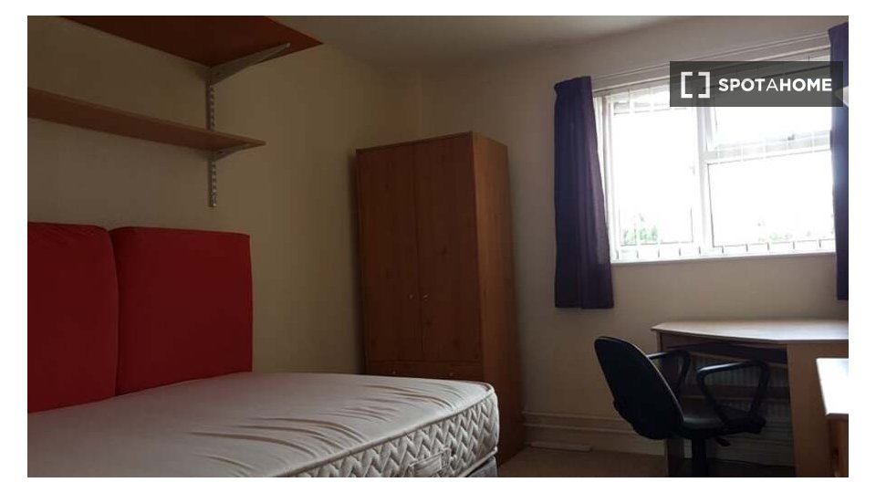 Double room Nottingham, 4 beds — photo 4