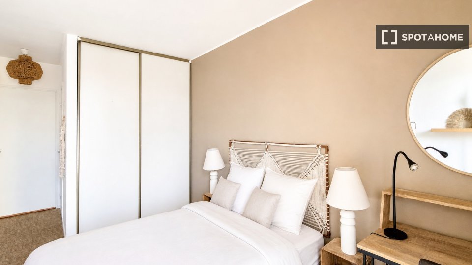 Chambre double Paris, 5 chambres — photo 25