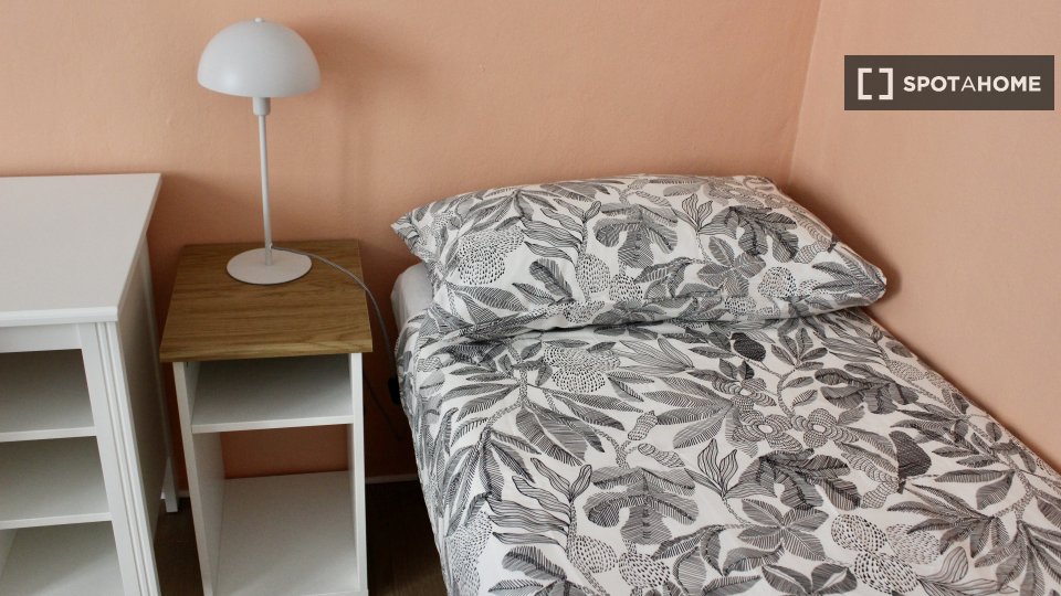 Double room Turin, 7 beds, 250m² — photo 3