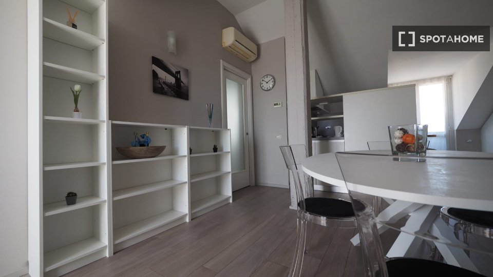 Double room Turin, 2 beds — photo 4