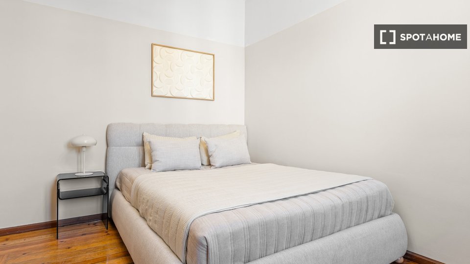 Double room Lisbon, 8 beds — photo 26