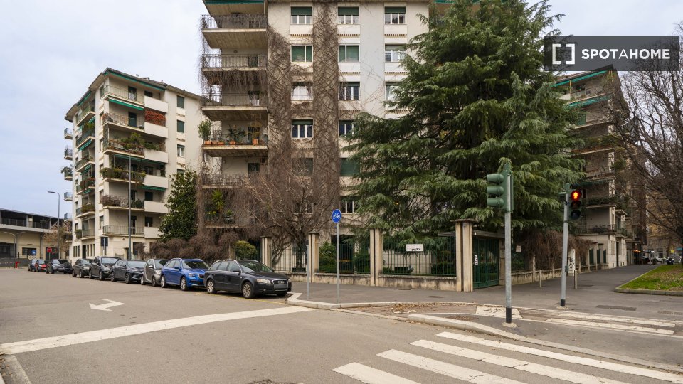 Apartment Milan, 4 beds, 184m² — photo 1