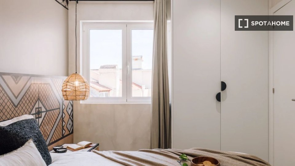 Apartment Lisbon, 2 beds — photo 4