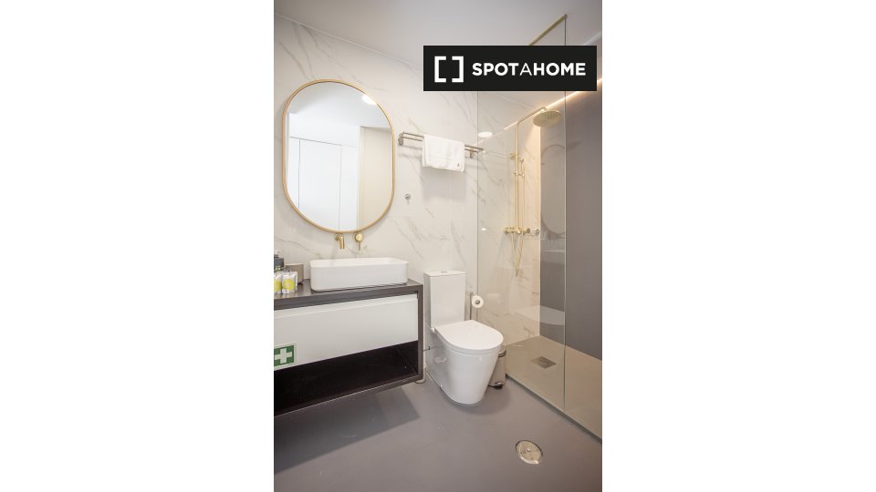 Apartment Porto, 3 beds, 150m² — photo 9