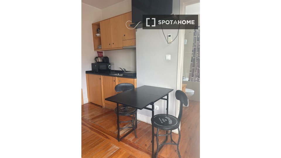 Apartment mono Lisbon — photo 8