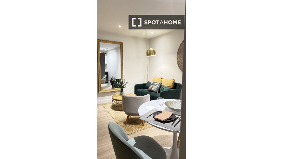 Apartment mono Madrid, 50m² — photo 1