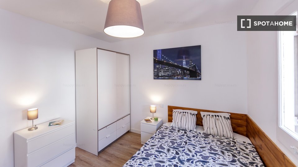 Double room Barcelona, 10 beds — photo 22
