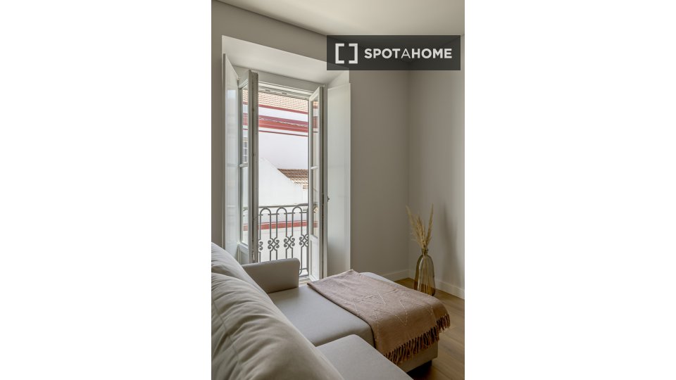 Apartment mono Lisbon — photo 1