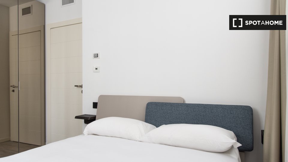 Apartment Milan, 1 bed — photo 8