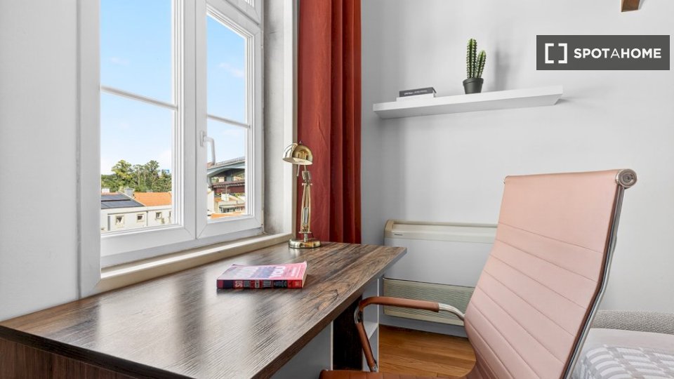 Double room Lisbon, 10 beds — photo 13