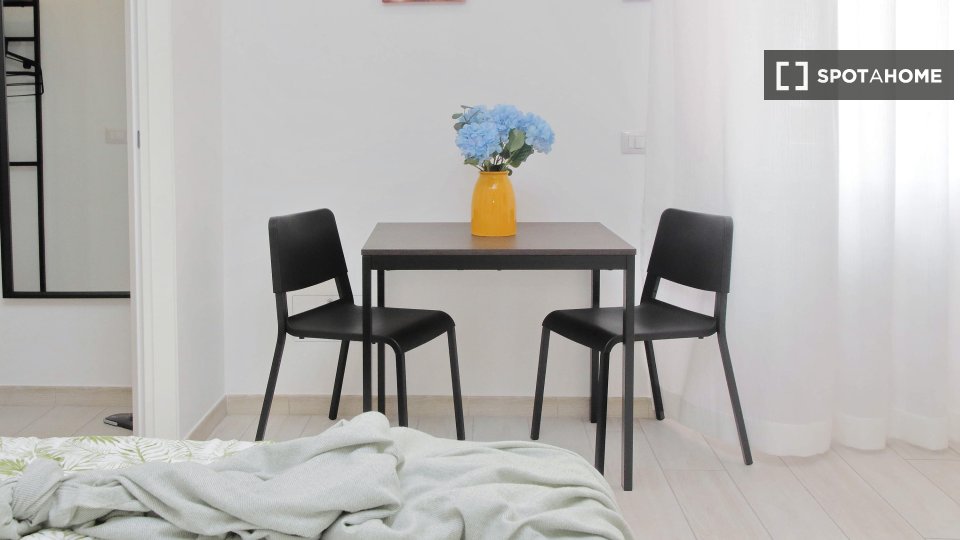 Apartment mono Rome — photo 13