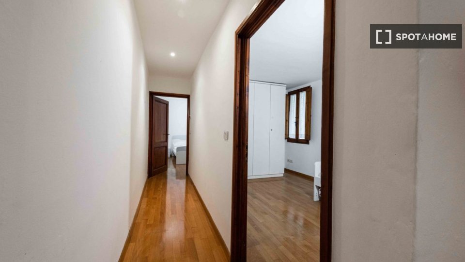 Apartment Florence, 2 beds — photo 11