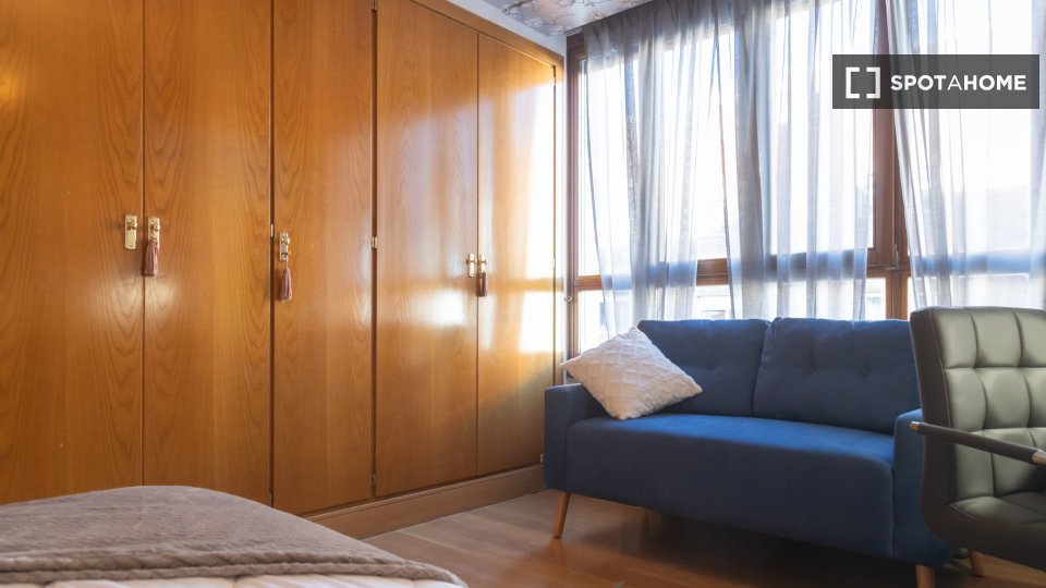 Double room Madrid, 11 beds — photo 2