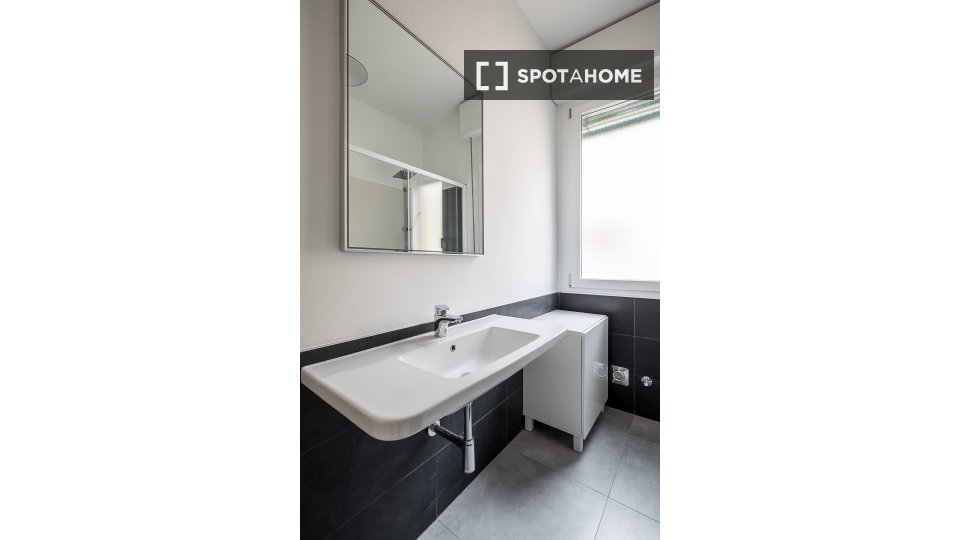 Apartment Bologna, 1 bed — photo 9