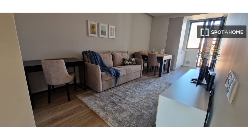 Apartment mono Lisbon, 54m² — photo 26