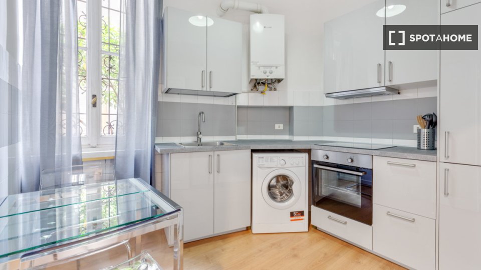 Double room Milan, 2 beds, 70m² — photo 6