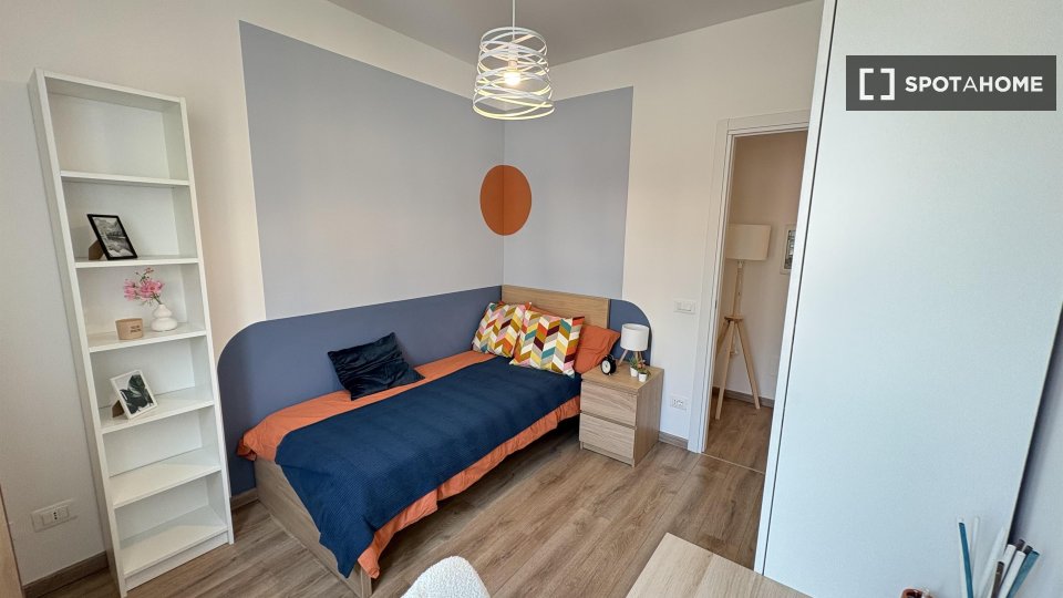 Double room Milan, 4 beds — photo 8