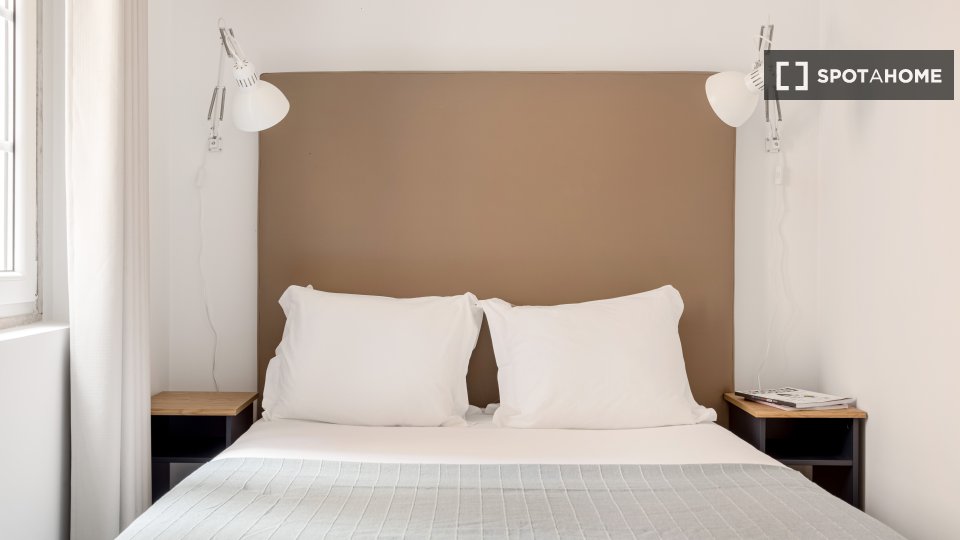 Apartment Lisbon, 3 beds — photo 18