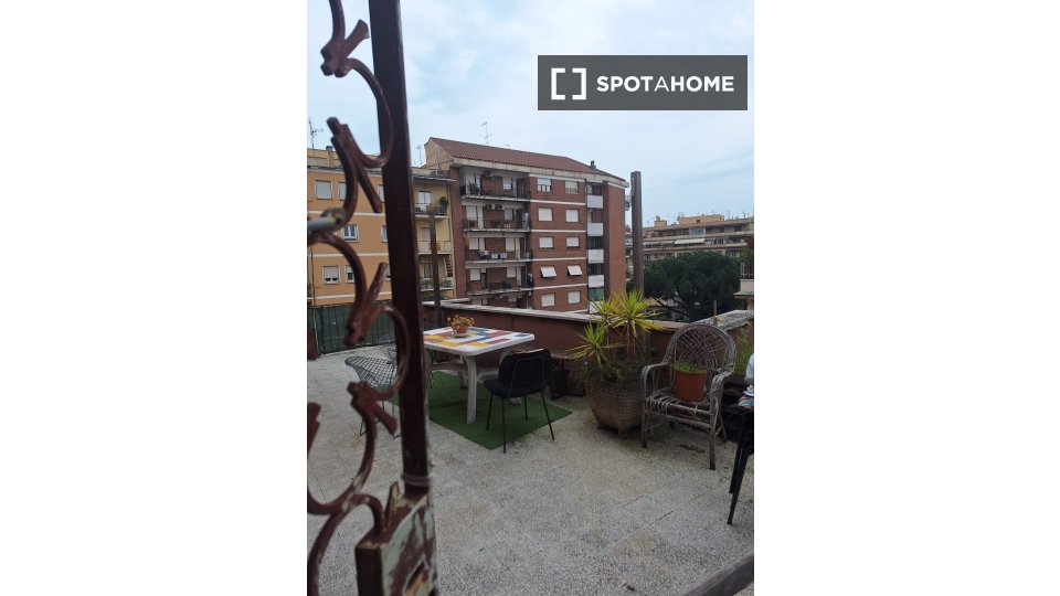 Double room Rome, 6 beds, 180m² — photo 8