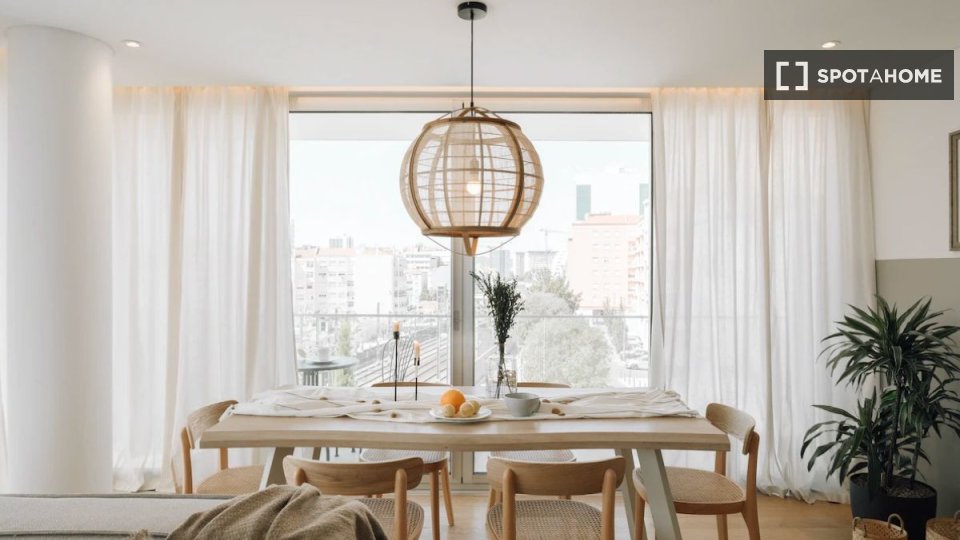 Apartment Lisbon, 2 beds — photo 18