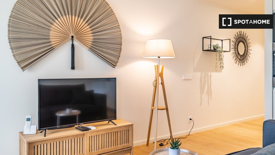 Apartment Lisbon, 1 bed — photo 9