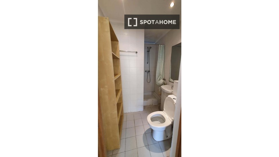 Double room Lisbon, 7 beds — photo 15