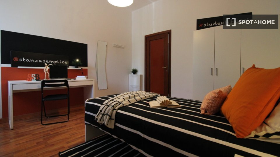 Double room Brescia, 6 beds — photo 11