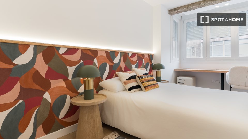 Double room Madrid, 6 beds, 120m² — photo 12