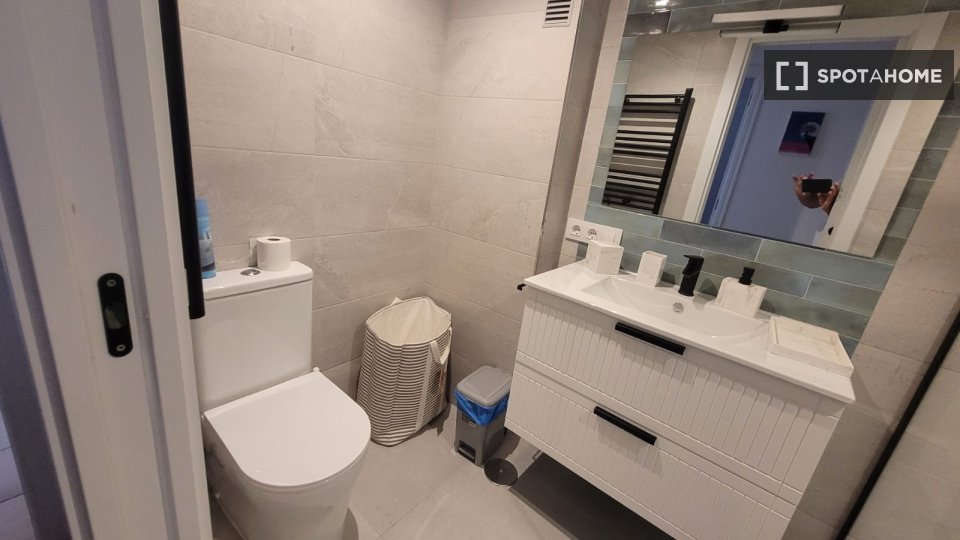 Apartment Alicante, 2 beds, 70m² — photo 1