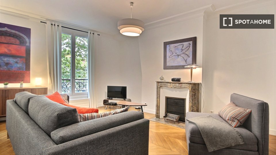 Apartment Paris, 1 bed, 77m² — photo 3