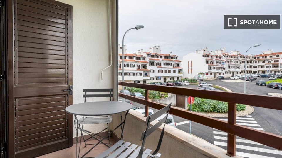 Double room Lisbon, 9 beds — photo 13