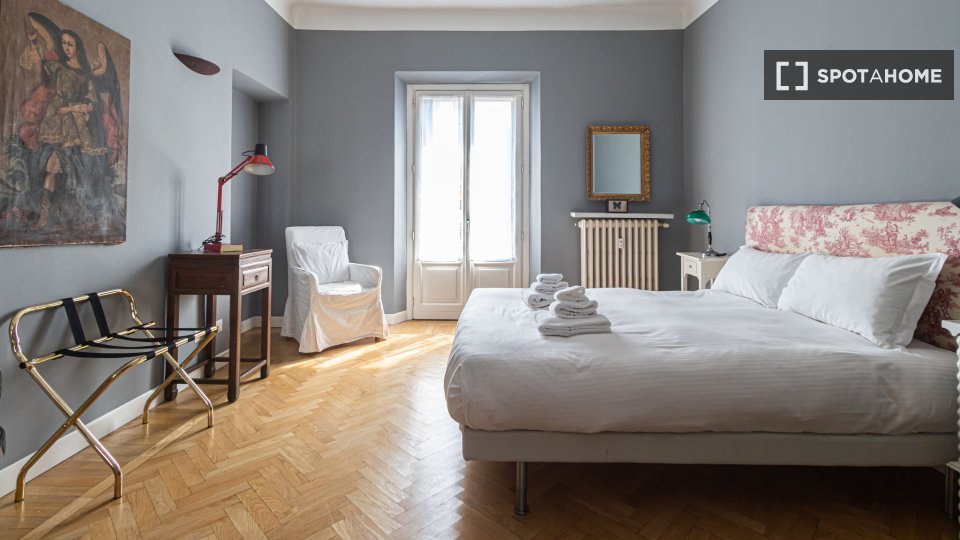 Apartment Milan, 1 bed, 52m² — photo 2