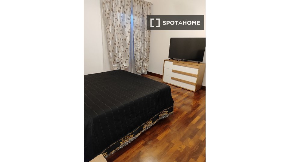 Apartment Rome, 2 beds, 90m² — photo 2