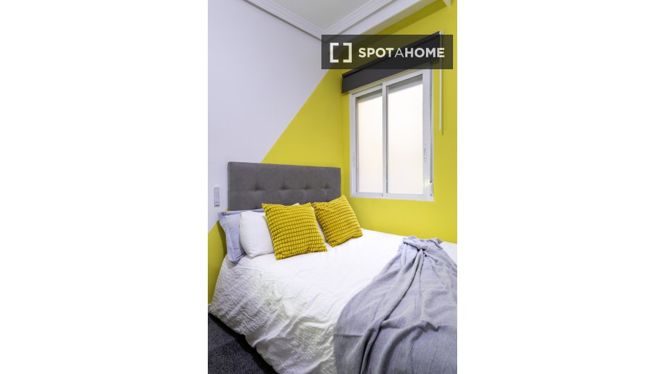 Double room Madrid, 8 beds — photo 44