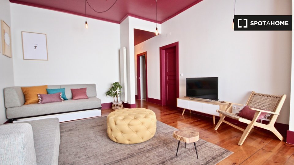 Apartment Lisbon, 2 beds — photo 9