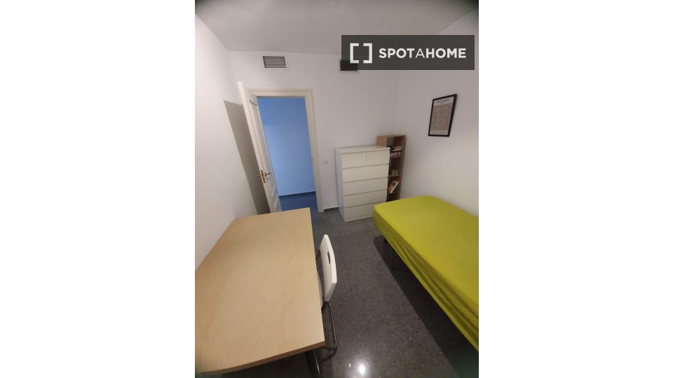 Camera doppia Valencia, 4 camere, 10m² — foto 8
