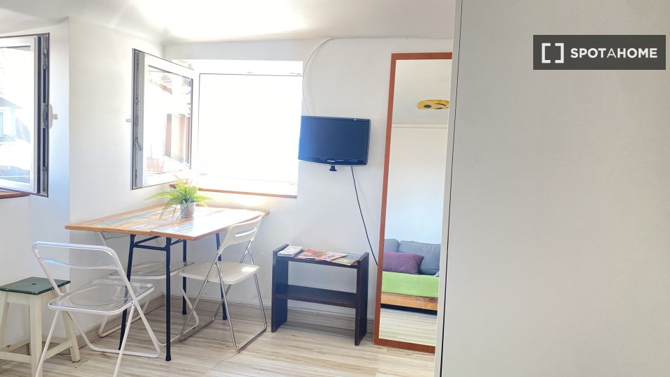 Apartment mono Lisbon — photo 4