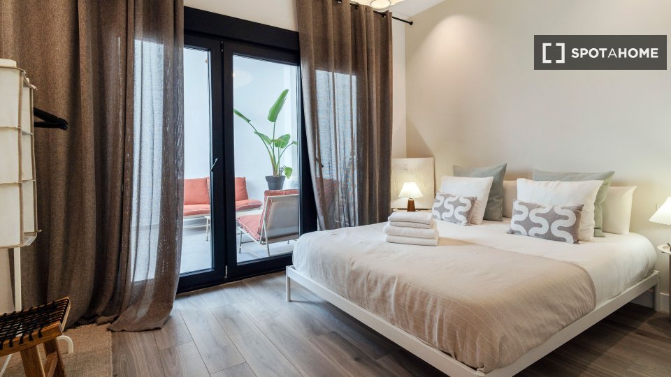 Apartment Valencia, 3 beds — photo 6