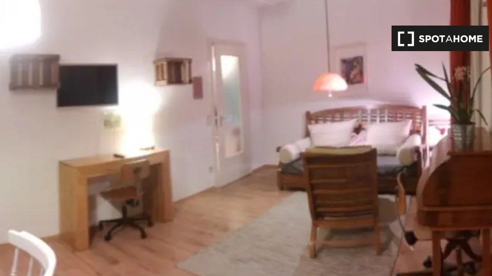 Apartment Munich, 1 bed — photo 2