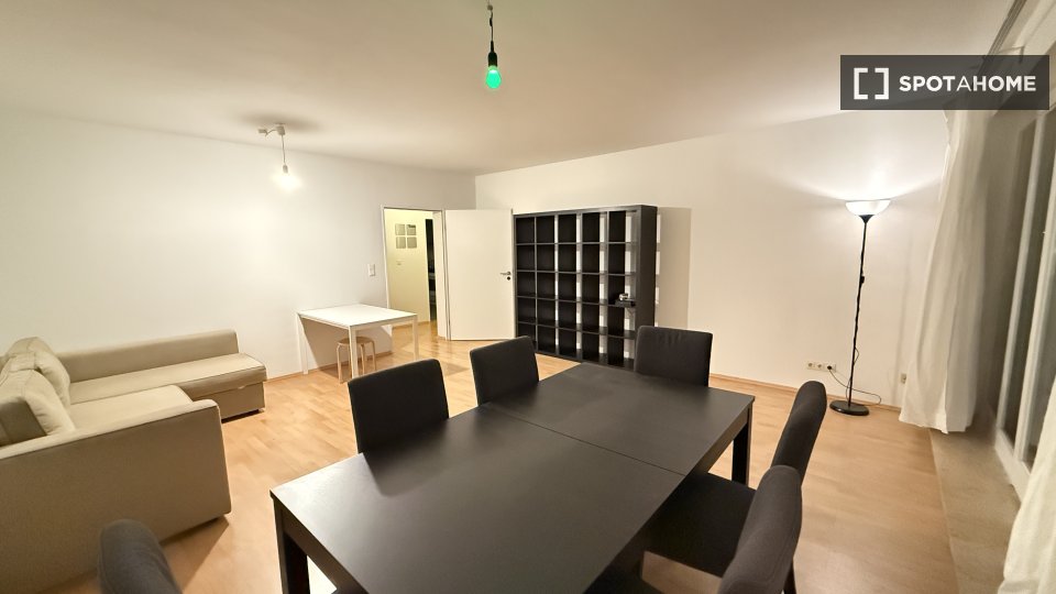 Apartment Berlin, 2 beds, 65m² — photo 4