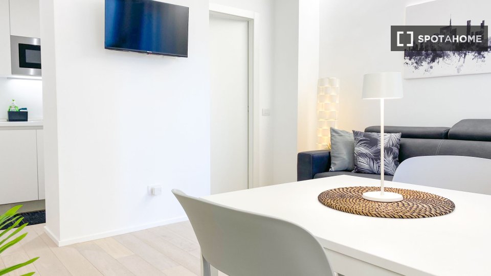 Apartment Milan, 1 bed, 45m² — photo 14