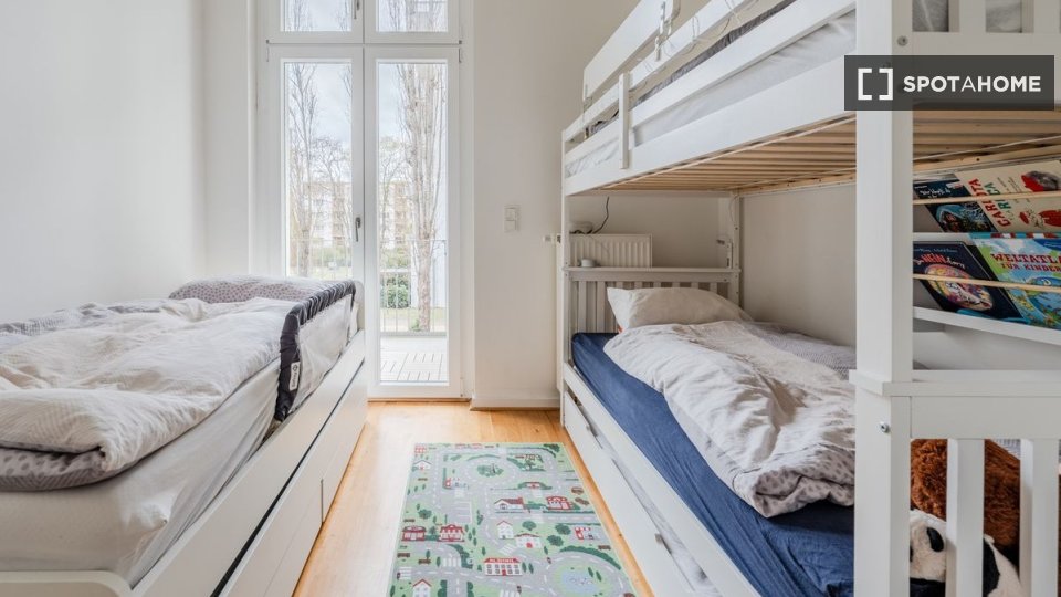 Apartment Berlin, 4 beds, 135m² — photo 12