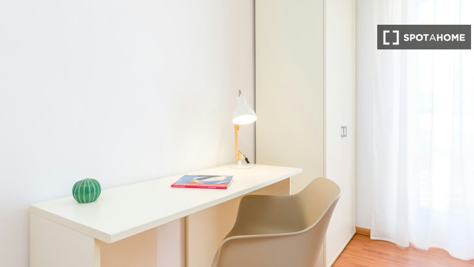 Double room Trento, 3 beds — photo 13