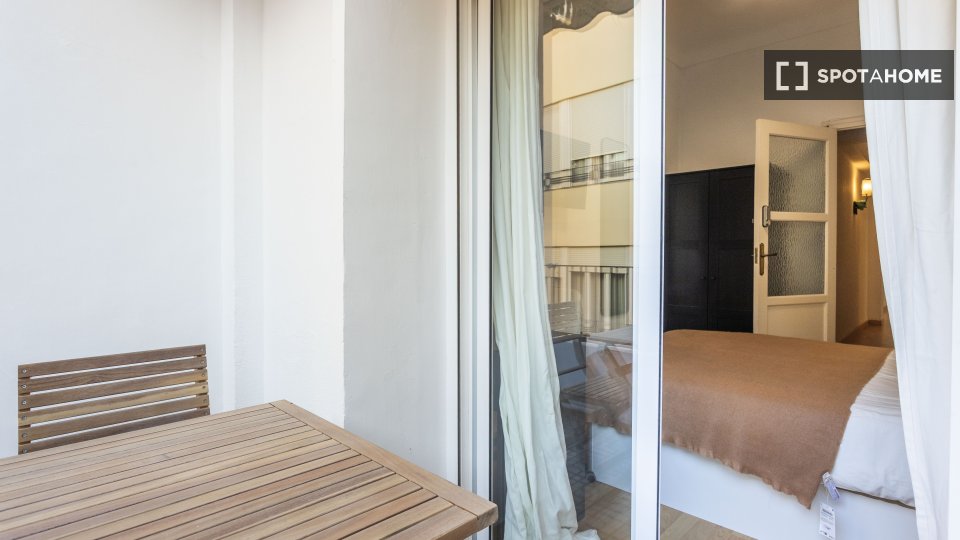Double room Alicante, 8 beds — photo 1