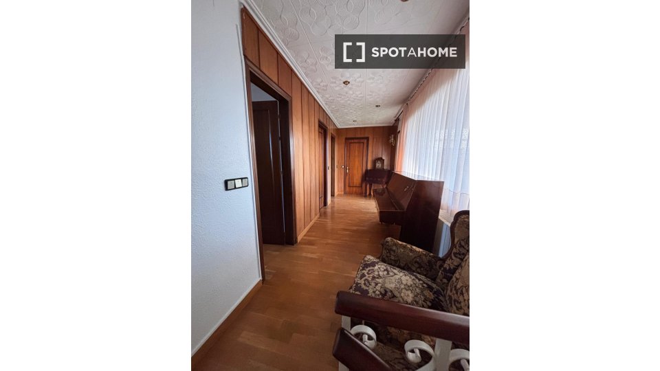Double room Barcelona, 2 beds — photo 9