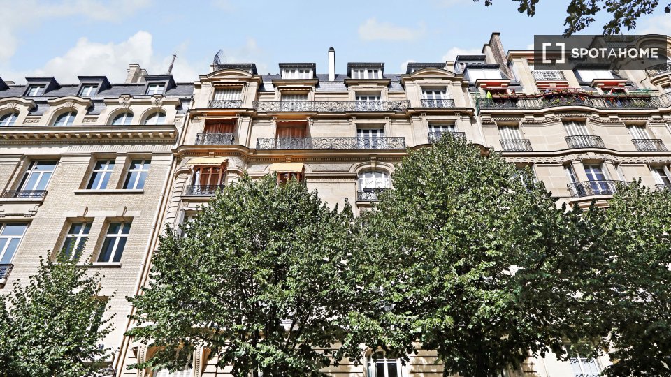Apartment Paris, 2 beds, 132m² — photo 10