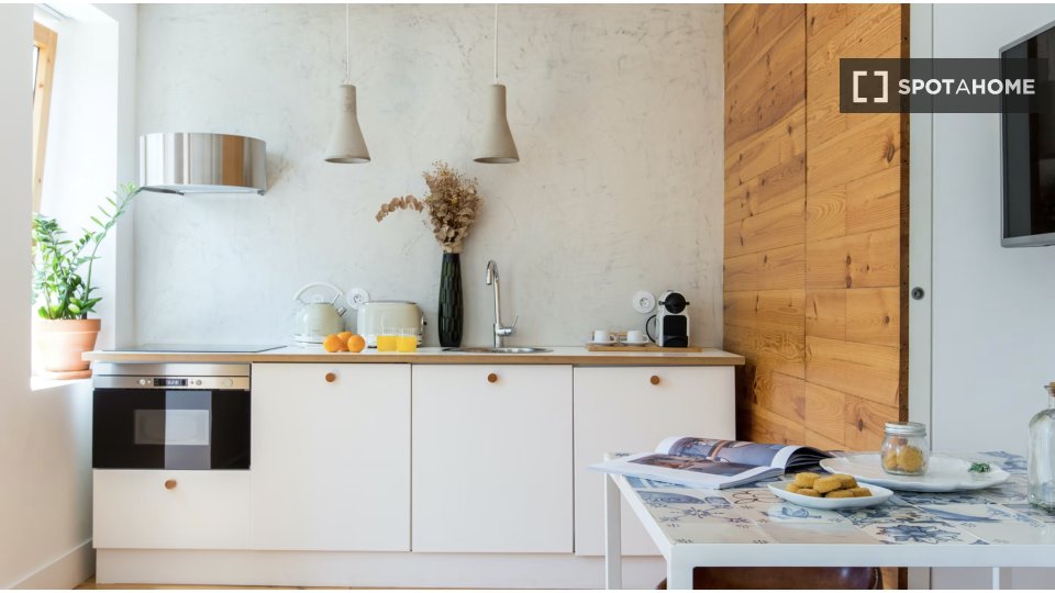 Apartment mono Lisbon, 30m² — photo 10